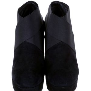 Stuart Weitzman Black Suede Ankle Booties Sz 11